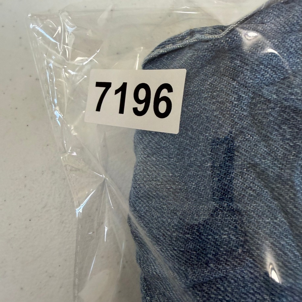 Gap Baggy Mid Rise Wide Leg Blue Jeans 33/16 S 665752-00-1 Short Inseam NWT - Picture 9 of 9
